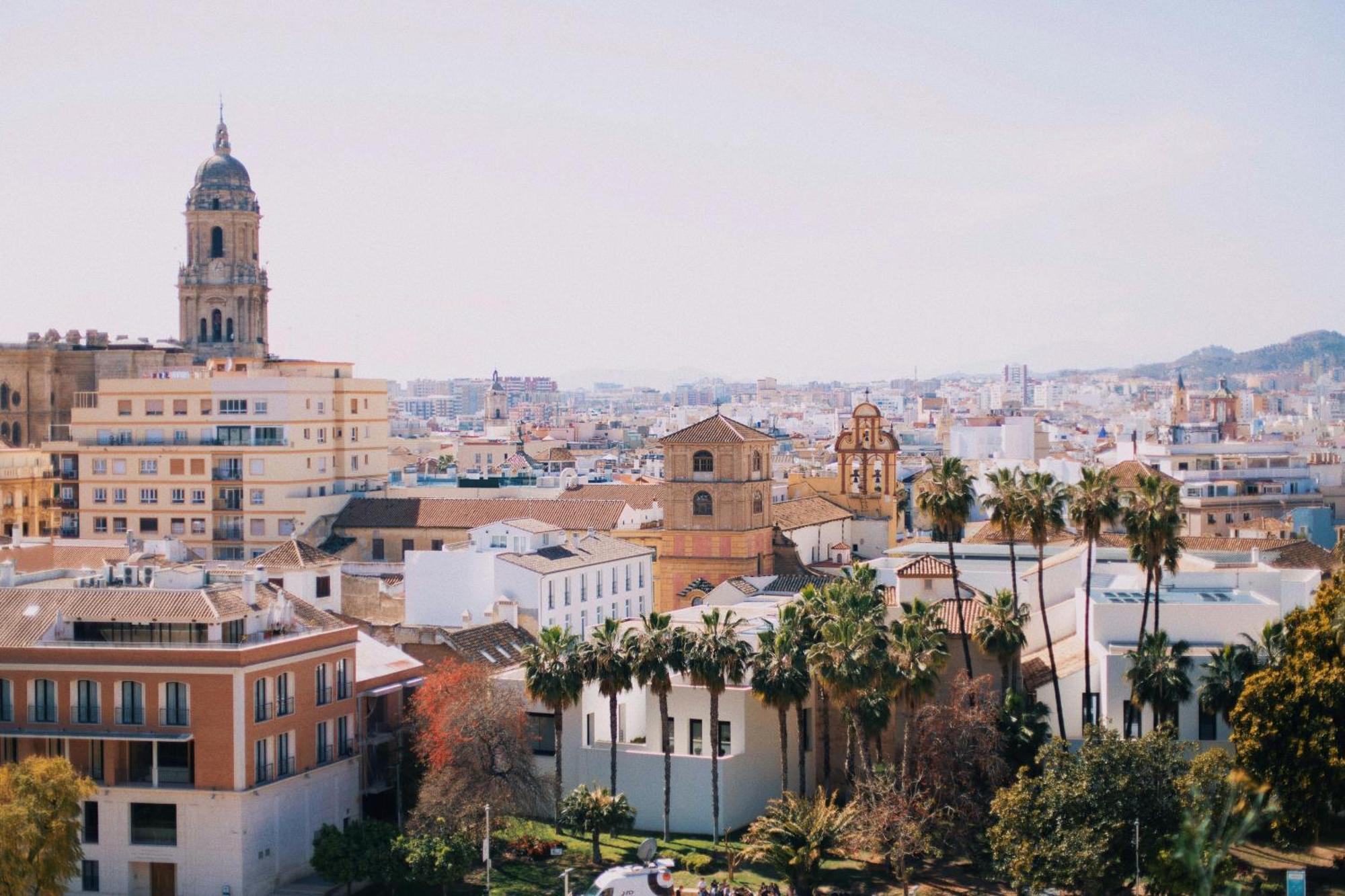 Homely Malaga Cienfuegos, Plaza De La Merced Con Vistas エクステリア 写真
